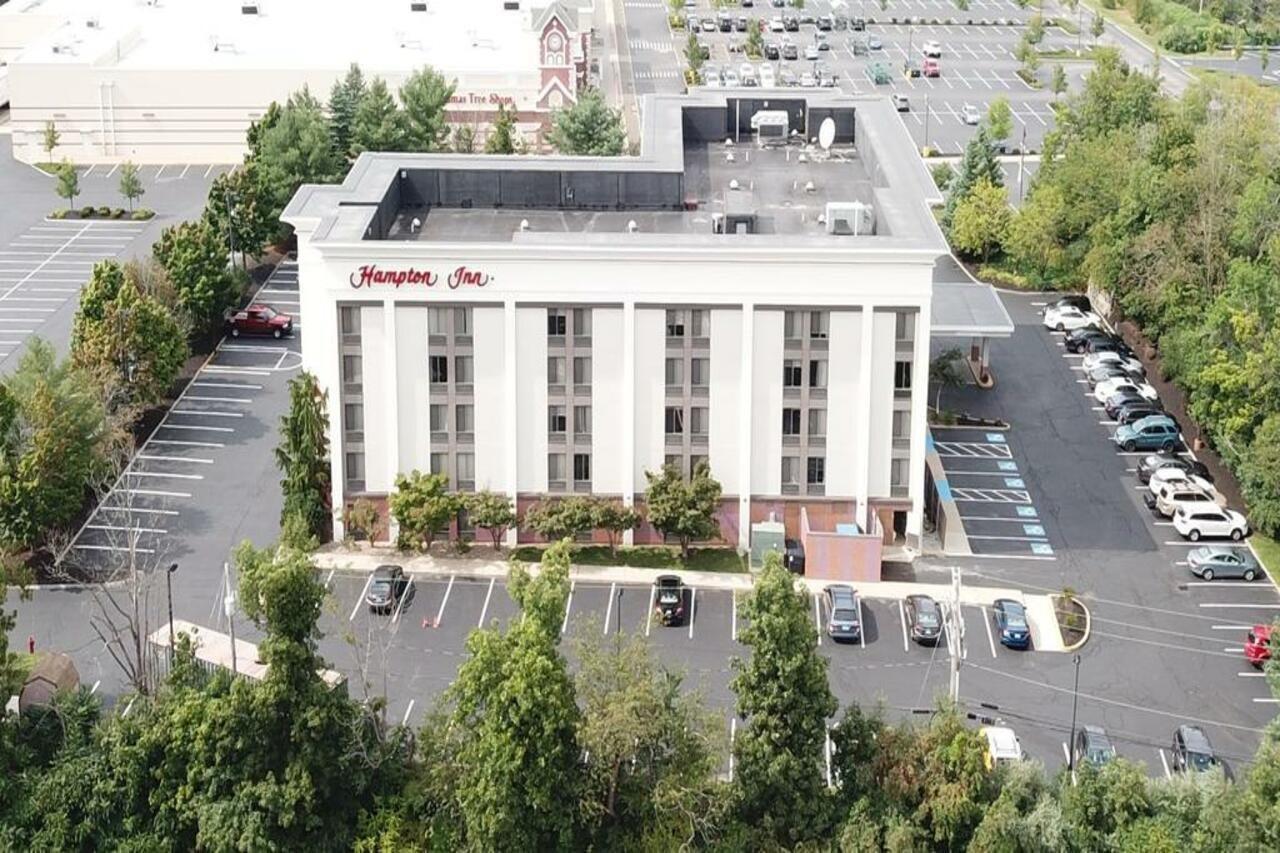 Hampton Inn Portsmouth Central Экстерьер фото